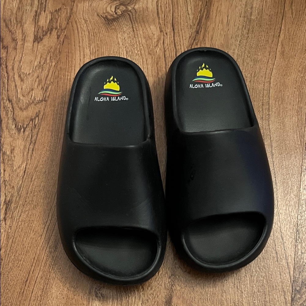 Aloha Island Slides